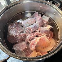 #LG御见美好食光#山药羊肚菌炖排骨汤的做法图解3