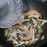 海鲜菌菇汤的做法图解18