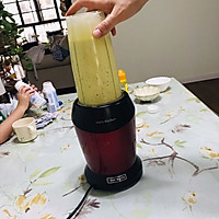 #麦子厨房#料理机出品：牛油果百香果奶昔的做法图解7