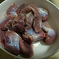 炸鸡胗的做法图解1