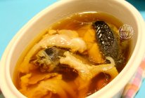 红参猪蹄筋炖乌鸡汤的做法