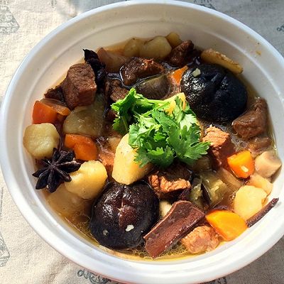 土豆炖肉