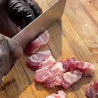 #豪吉小香风 做菜超吃香#加拿大红鱼烧肉的做法图解5