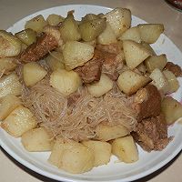 土豆粉丝烩牛肉的做法图解6