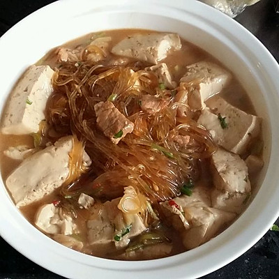 猪肉粉条炖豆腐