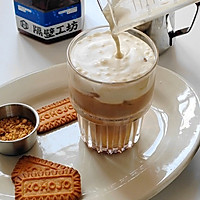 家庭咖啡馆☕沉浸式做咖啡～焦糖奶盖拿铁的做法图解6