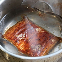 莆烧鳗鱼开放三明治的做法图解2