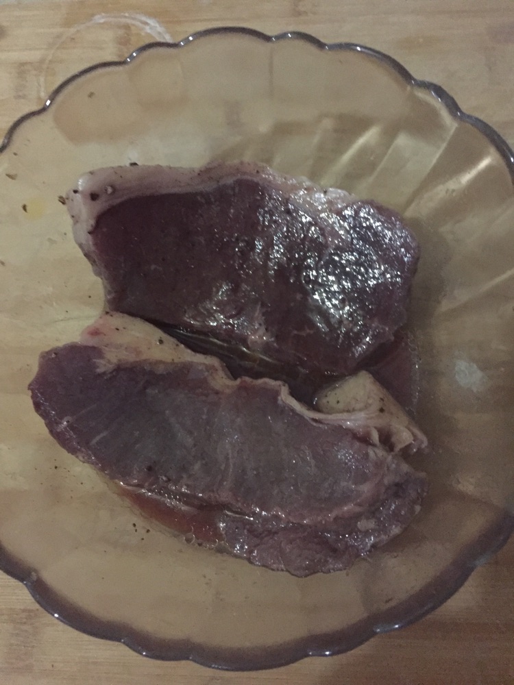 元味好牛#豆果&顺丰原切牛排#的做法图解1