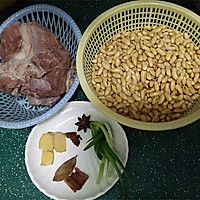 黄豆卤牛肉#每道菜都是一台时光机#的做法图解1