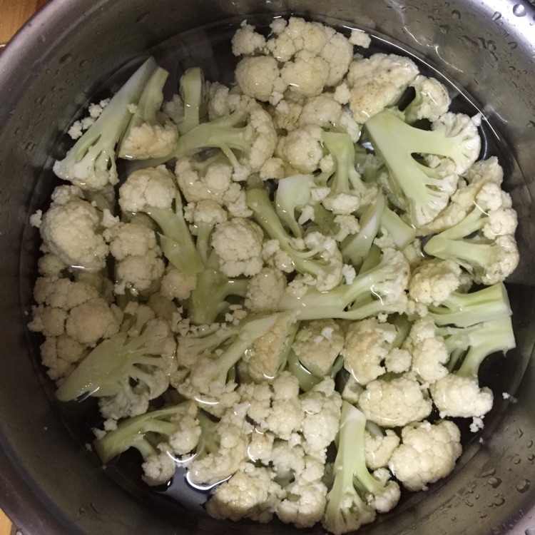 干锅花菜的做法图解1