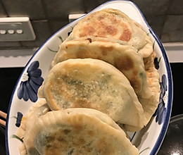 无粉丝版韭菜盒子的做法