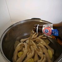 #食来运转，新年干杯#泰式甜辣啤酒凤爪的做法图解3