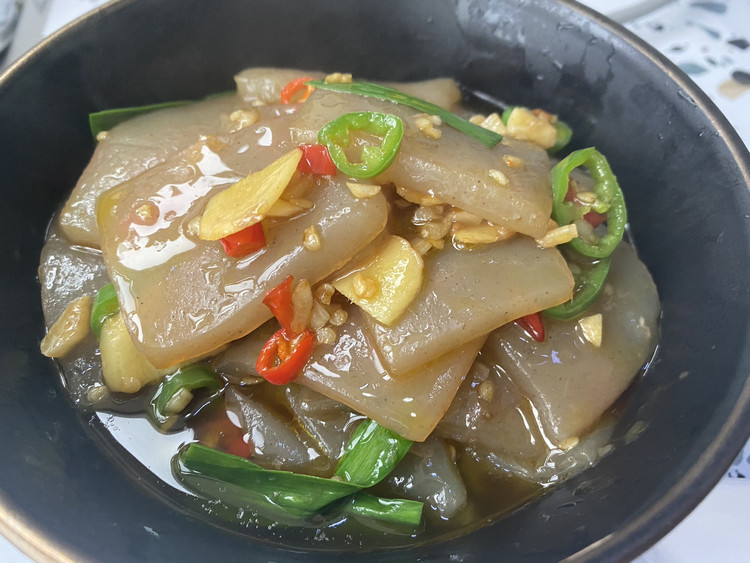 酸辣魔芋的做法