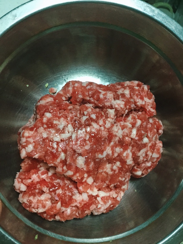 香菇馄饨——让内馅松软可口的诀窍的做法图解3