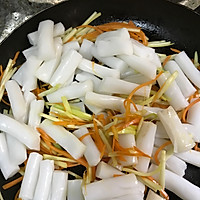 XO醬炒豬腸粉的做法图解4