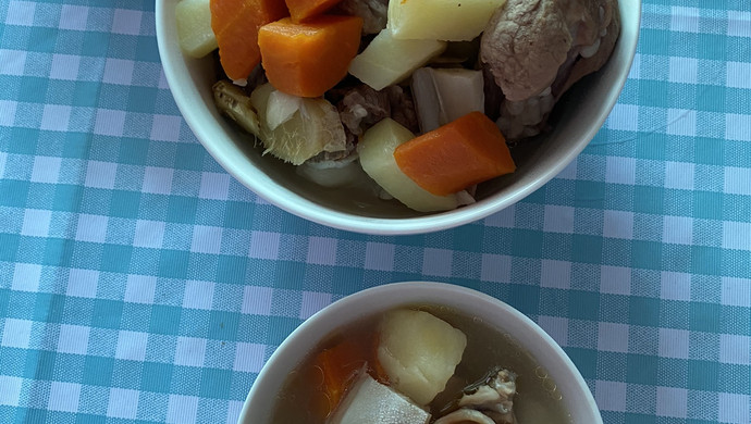 筒骨土豆胡萝卜汤（拒绝白米饭系列产品）