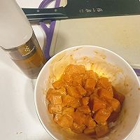 清甜脆爽，低脂美味~~彩椒爆炒鸡肉丁的做法图解2