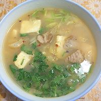 白菜猪肉炖豆腐的做法图解10