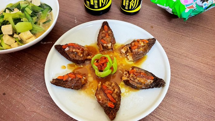 富贵花开～羊肚菌酿肉
