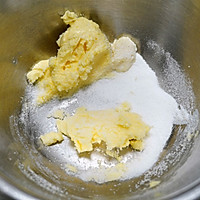 咸蛋黄曲奇的做法图解2