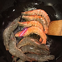 蜂蜜烤大虾 （简单的 油焖虾）的做法图解5