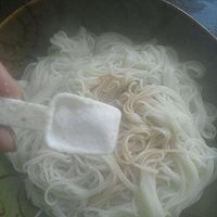 超级简单油泼面的做法图解4
