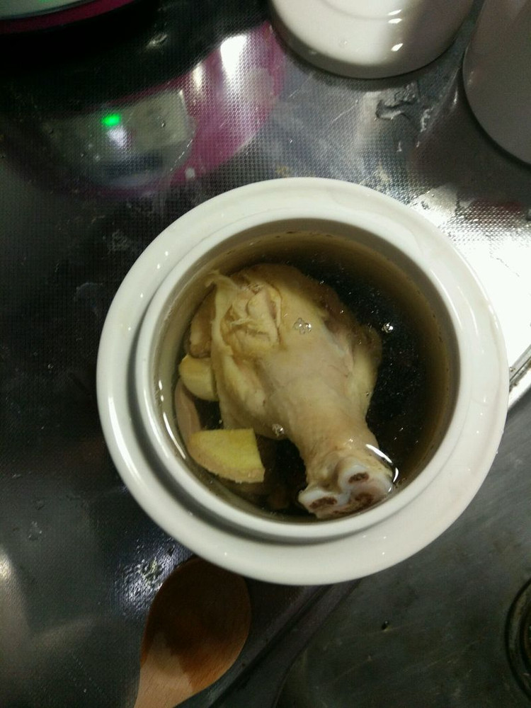 鸡腿鸭心香菇汤-试验2的做法