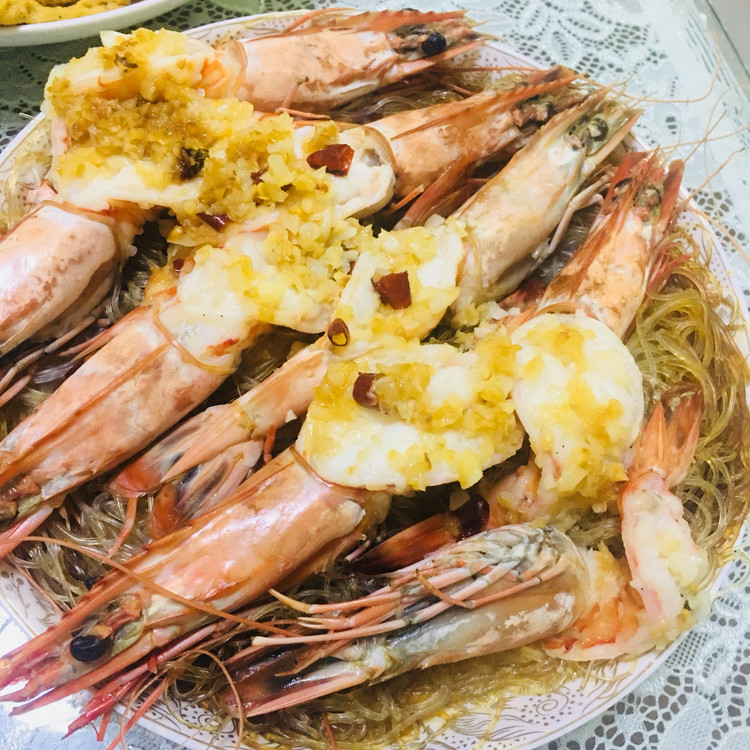 蒜茸粉丝虾的做法