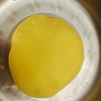 蛋黄酥的做法图解3