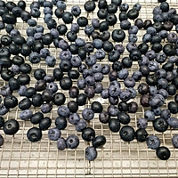 自制蓝莓酱的做法图解1