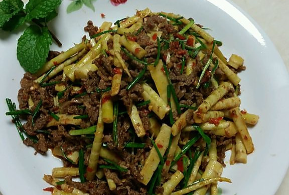 牛肉炒新鲜竹笋