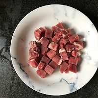 牛肉焖土豆的做法图解3