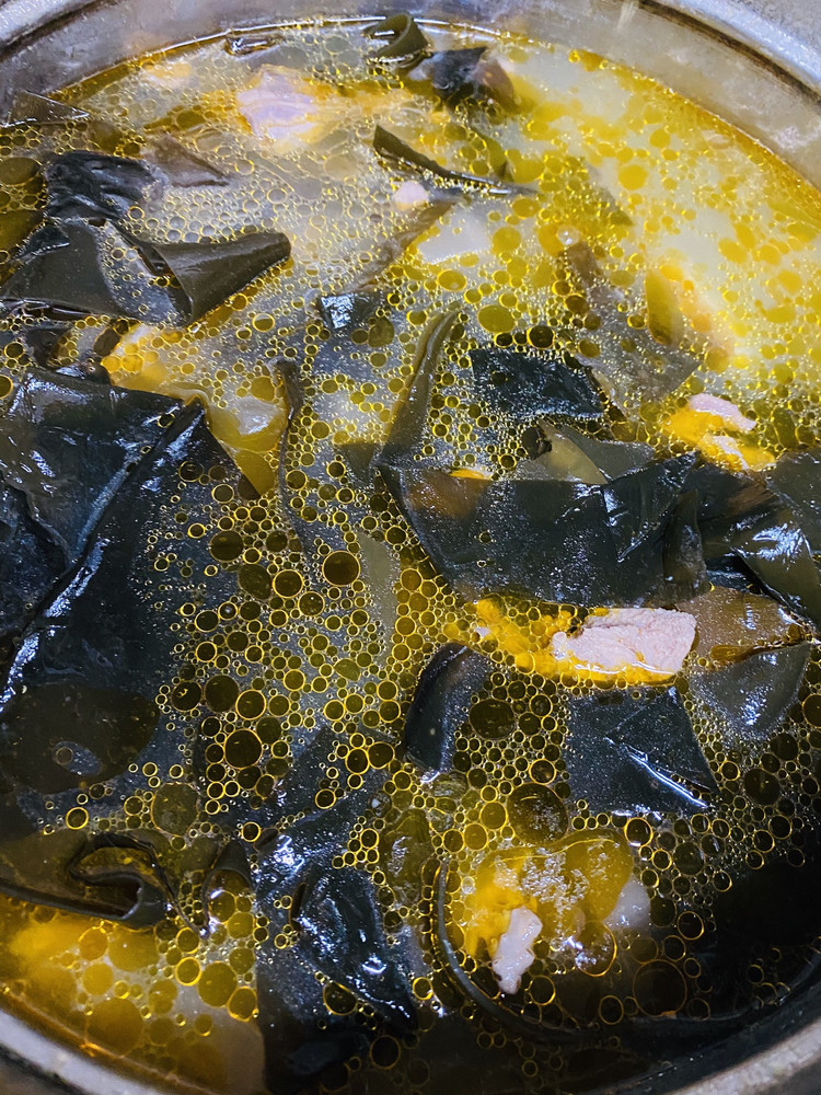 酸萝卜海带老鸭汤的做法