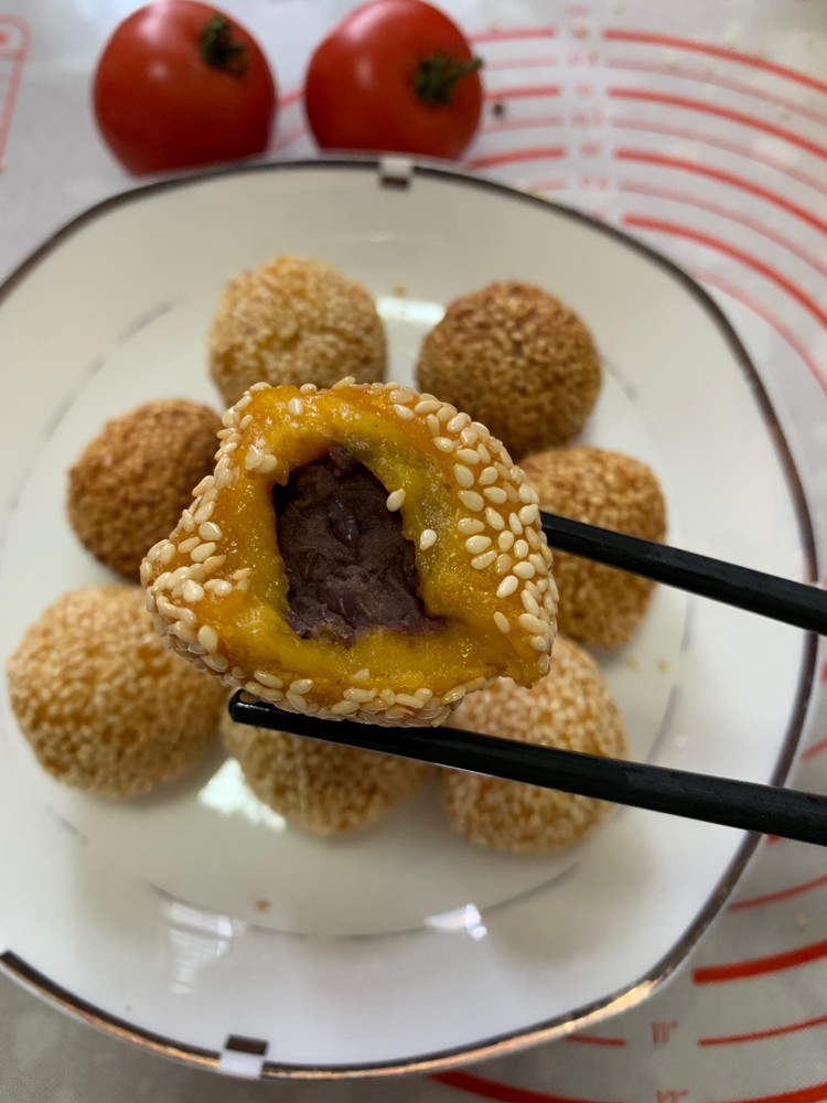 南瓜糯米芝麻球的做法