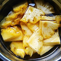 焦糖菠萝翻转蛋糕的做法图解3