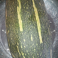 河南地方时令美食一一煎倭瓜托(南瓜托)的做法图解1
