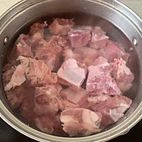 玉米山药排骨汤的做法图解1