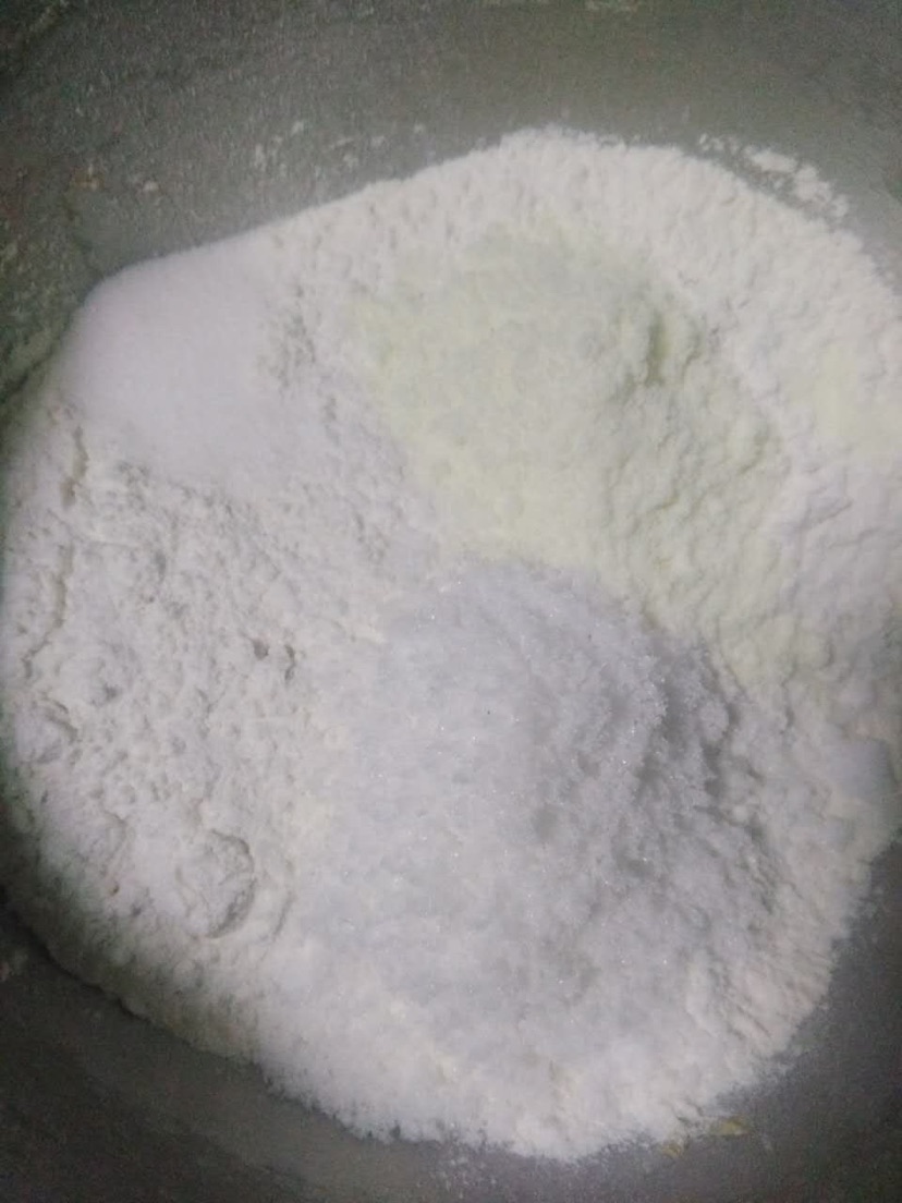庞多米#熙悦食品高筋小麦面粉#的做法图解1