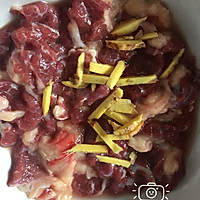 肥牛炒苦瓜~~苦瓜炒牛肉的做法图解1