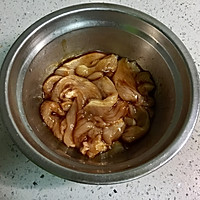快手早餐 | 照烧鸡肉卷饼的做法图解1