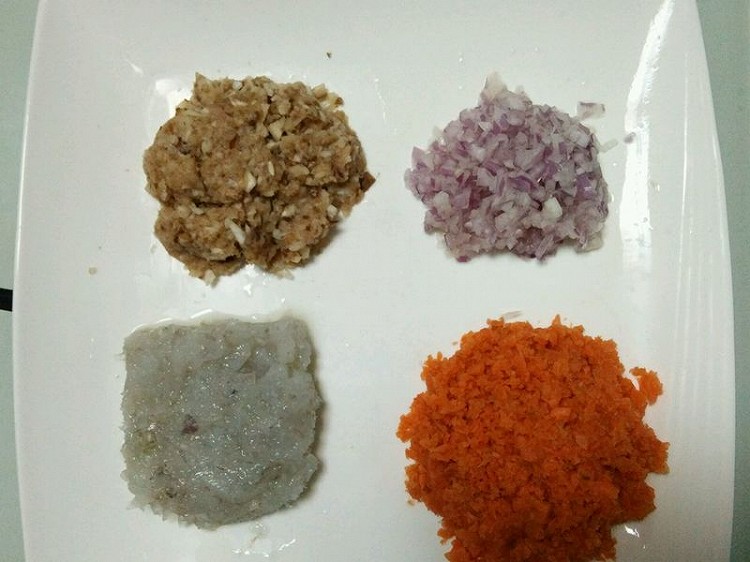 香菇虾肉水饺（宝宝8个月吃的）的做法