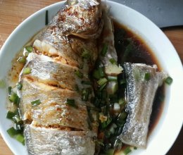 清蒸黄鱼—零油烟纯微波菜也能如此美味的做法
