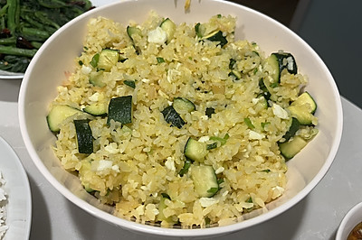 瑶柱蛋白炒饭