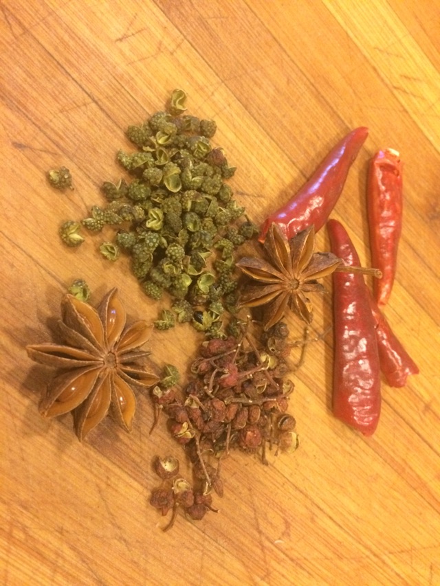 粉蒸肉的做法图解3