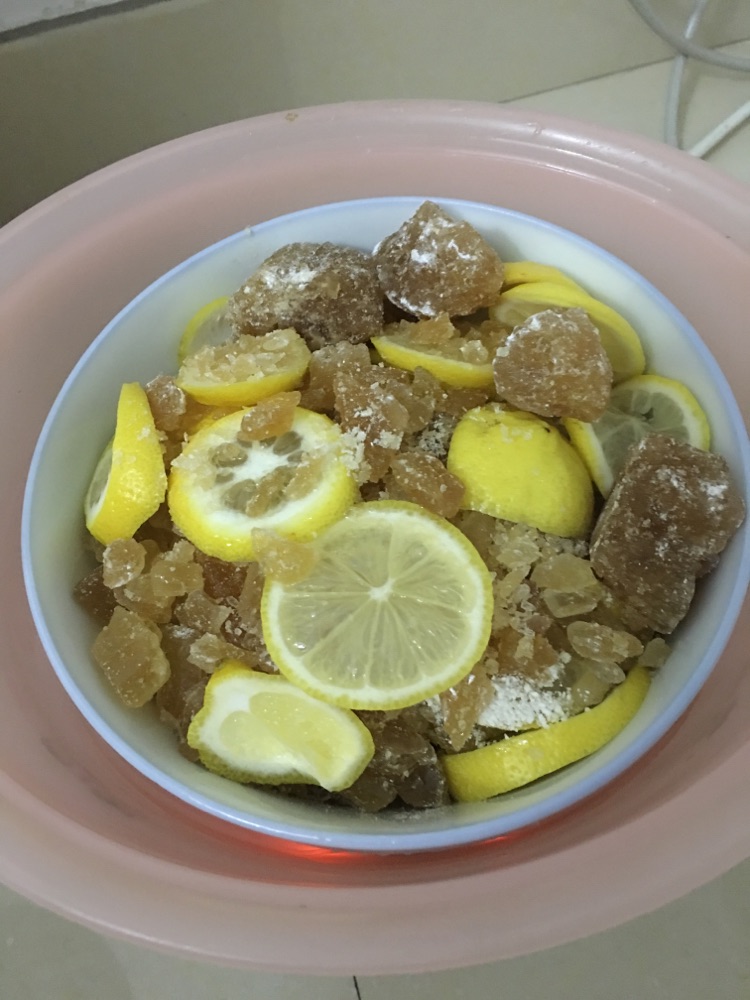 川贝柠檬膏的做法图解1