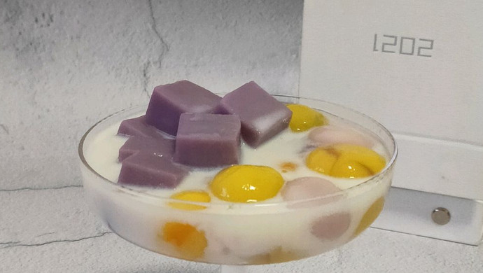 布丁牛奶汤圆
