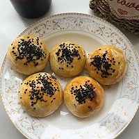 豆沙蛋黄酥的做法图解13