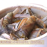 #浓情端午 粽粽有赏#猪肉咸蛋黄裹粽的做法图解19