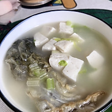 芹菜豆腐鱼汤（减脂餐）