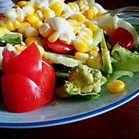 牛油果蔬菜沙拉的做法图解3